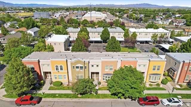 1546 S 850 W, Woods Cross, UT 84087