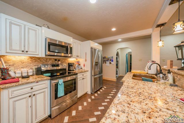 10163 County Road 2124D, Longview, TX 75603