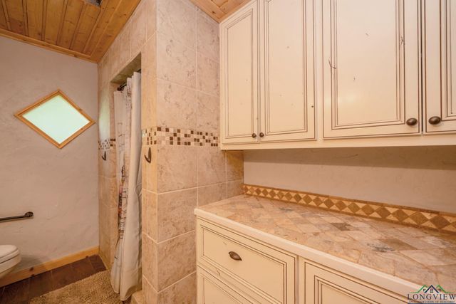10163 County Road 2124D, Longview, TX 75603