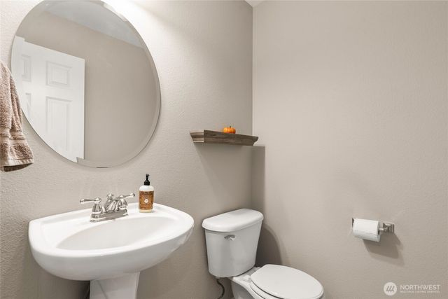 6955 Inlay Street SE, Lacey, WA 98513