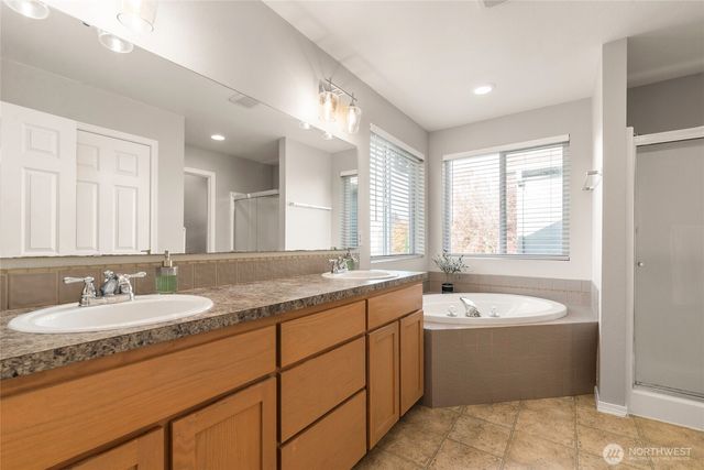 6955 Inlay Street SE, Lacey, WA 98513