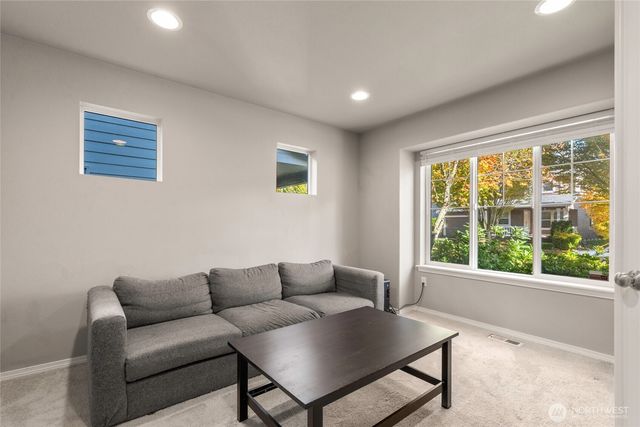 6955 Inlay Street SE, Lacey, WA 98513