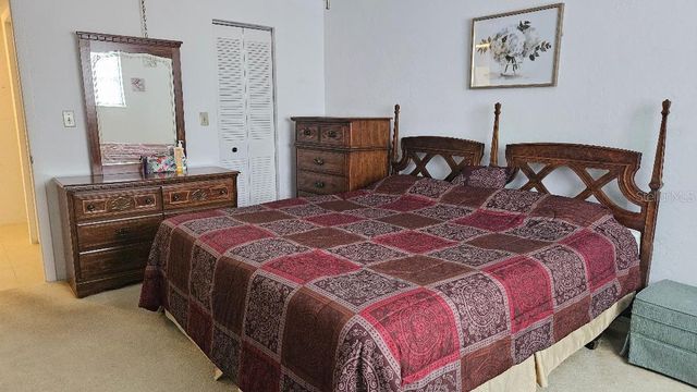 9815 47TH AVENUE N 303, St Petersburg, FL 33708