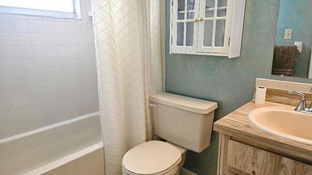 9815 47TH AVENUE N 303, St Petersburg, FL 33708