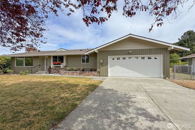 860 Thornton Drive, Sequim, WA 98382