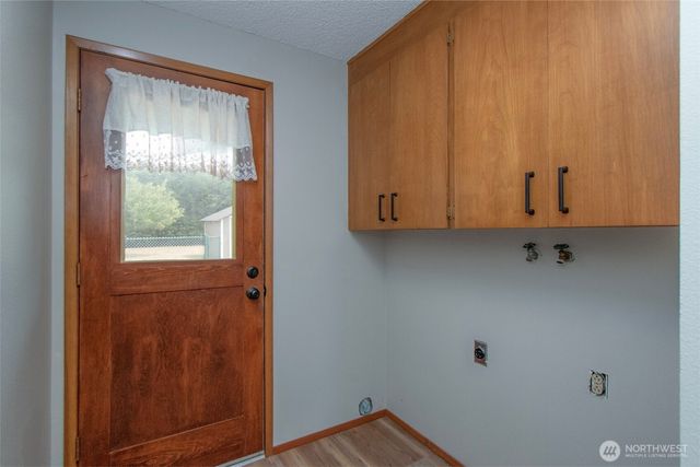 860 Thornton Drive, Sequim, WA 98382