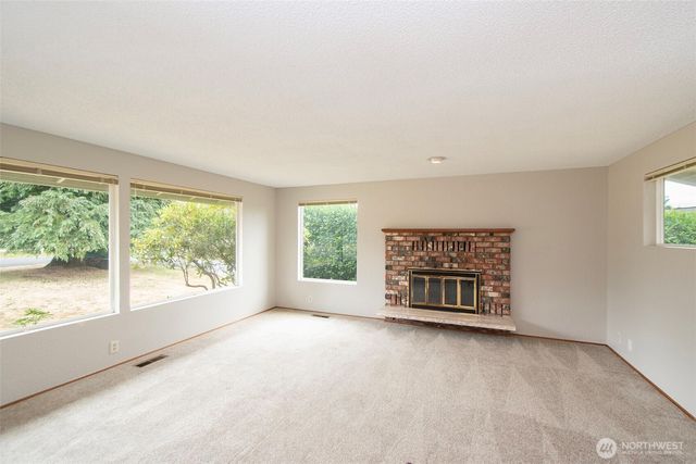 860 Thornton Drive, Sequim, WA 98382