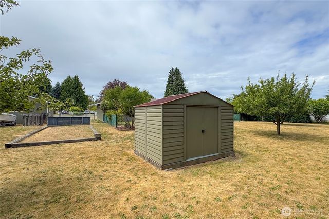 860 Thornton Drive, Sequim, WA 98382