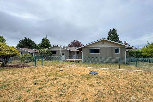 860 Thornton Drive, Sequim, WA 98382