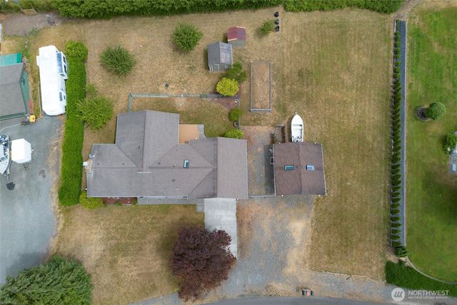860 Thornton Drive, Sequim, WA 98382
