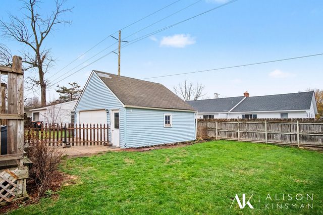2329 Golden Street SW, Wyoming, MI 49519