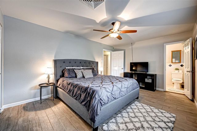 6119 Reamer Street, Houston, TX 77074