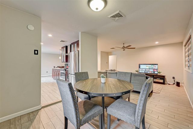 6119 Reamer Street, Houston, TX 77074