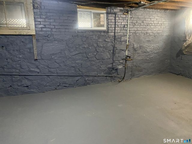 83 Winthrop Avenue, New Haven, CT 06519