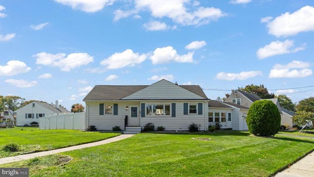 40 WOODBINE AVE
