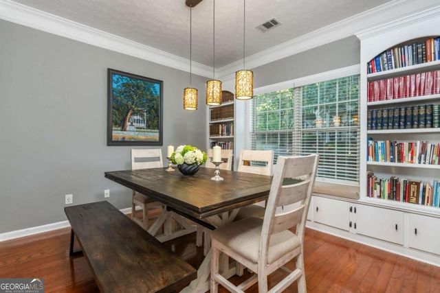 504 Blossom Way, Woodstock, GA 30188