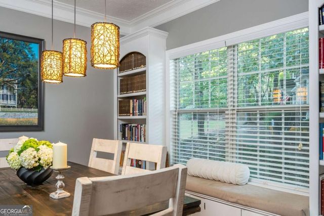 504 Blossom Way, Woodstock, GA 30188