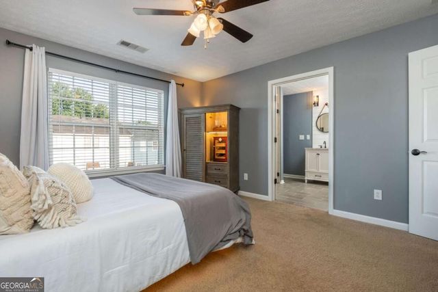 504 Blossom Way, Woodstock, GA 30188