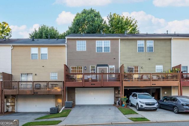 504 Blossom Way, Woodstock, GA 30188