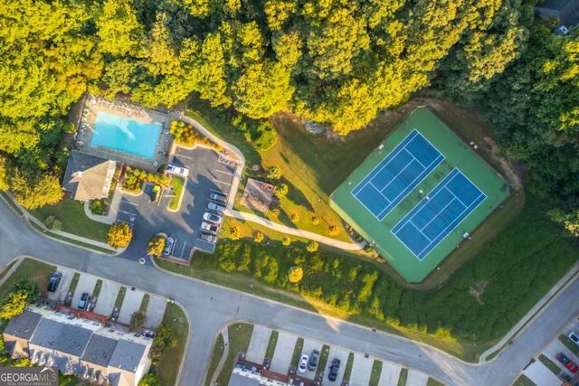 504 Blossom Way, Woodstock, GA 30188