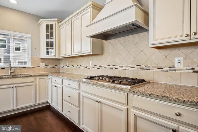 7105 RIVER BIRCH DR, Hanover, MD 21076