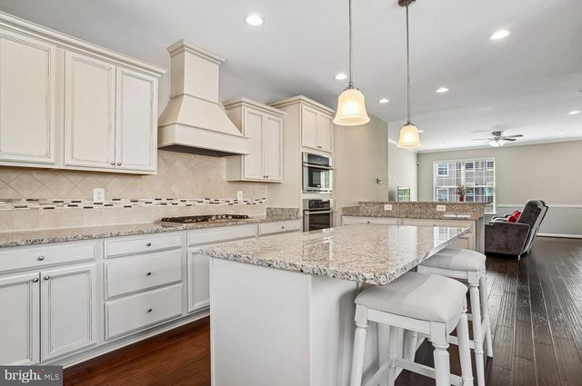 7105 RIVER BIRCH DR, Hanover, MD 21076