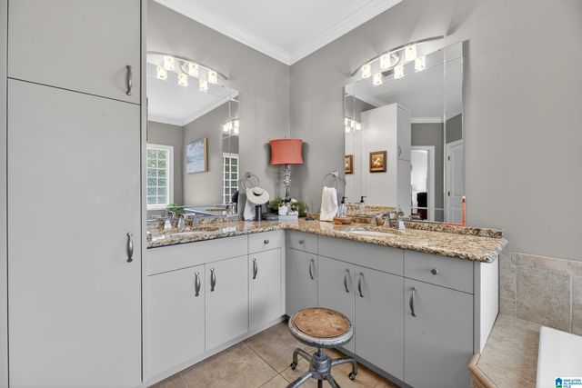 926 DEBLYN CIRCLE, Moody, AL 35004