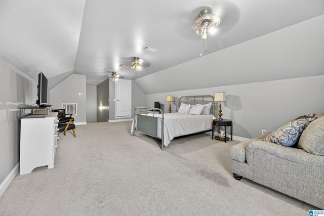 926 DEBLYN CIRCLE, Moody, AL 35004