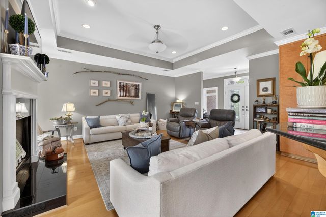 926 DEBLYN CIRCLE, Moody, AL 35004