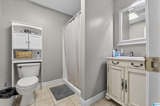 926 DEBLYN CIRCLE, Moody, AL 35004