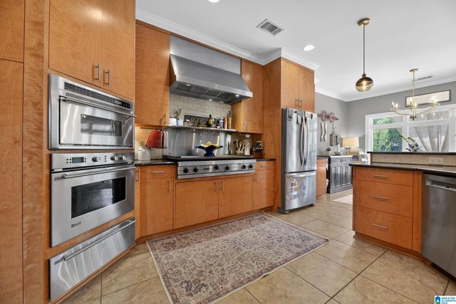 926 DEBLYN CIRCLE, Moody, AL 35004