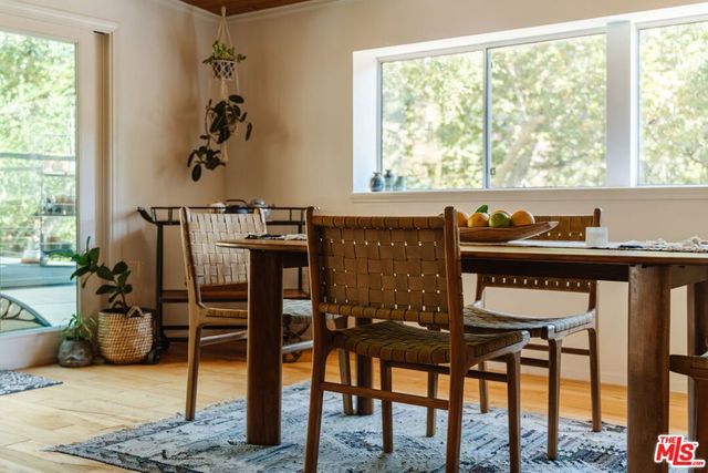 1385 Oakwood Drive, Topanga, CA 90290