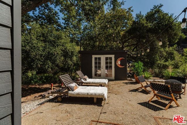 1385 Oakwood Drive, Topanga, CA 90290