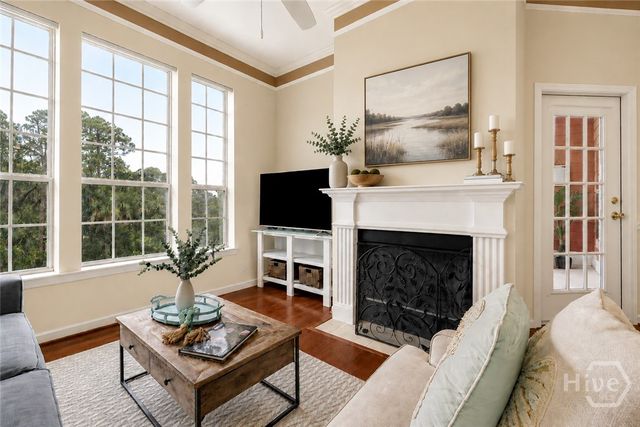 1738 Whitemarsh Way, Savannah, GA 31410