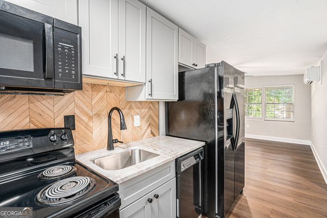 846 Mell Court SE, Smyrna, GA 30080