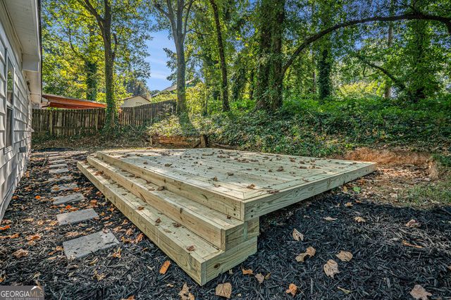 846 Mell Court SE, Smyrna, GA 30080