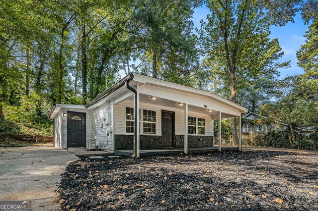 846 Mell Court SE, Smyrna, GA 30080