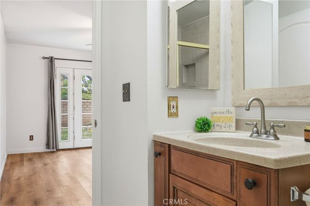 25868 Alegro, Valencia, CA 91355