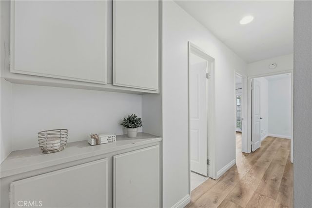 25868 Alegro, Valencia, CA 91355