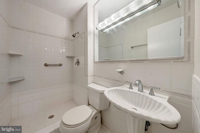 7779 TIVERTON DR, Springfield, VA 22152