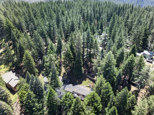5666 Columbine Way, Pollock Pines, CA 95726