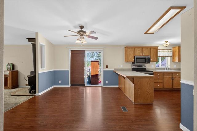 5666 Columbine Way, Pollock Pines, CA 95726