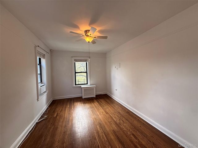 143 Garth Road 3L, Scarsdale, NY 10583