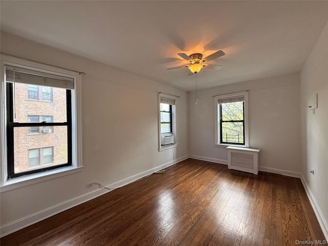 143 Garth Road 3L, Scarsdale, NY 10583