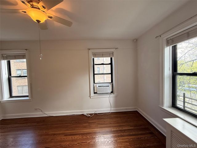 143 Garth Road 3L, Scarsdale, NY 10583
