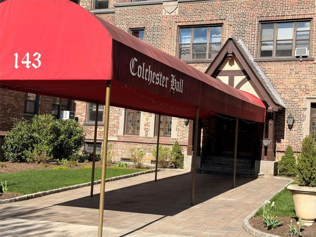 143 Garth Road 3L, Scarsdale, NY 10583