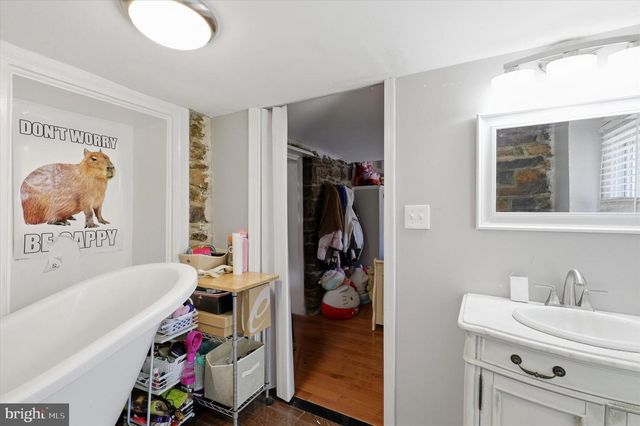 2202 SWEDE RD, East Norriton, PA 19401