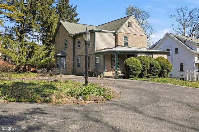 2202 SWEDE RD, East Norriton, PA 19401