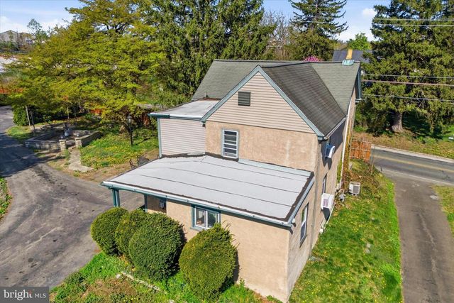 2202 SWEDE RD, East Norriton, PA 19401