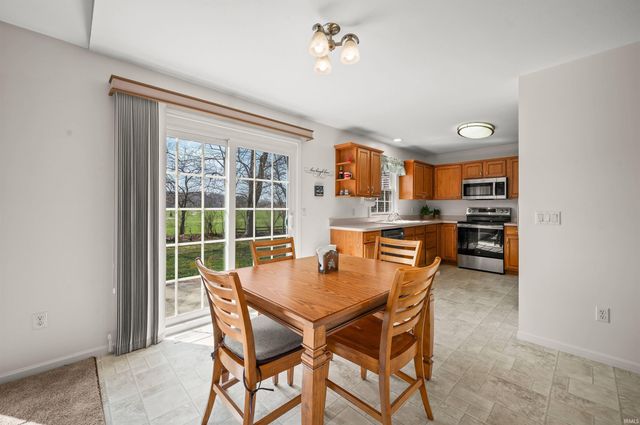 966 Tealwood Lane, South Bend, IN 46614